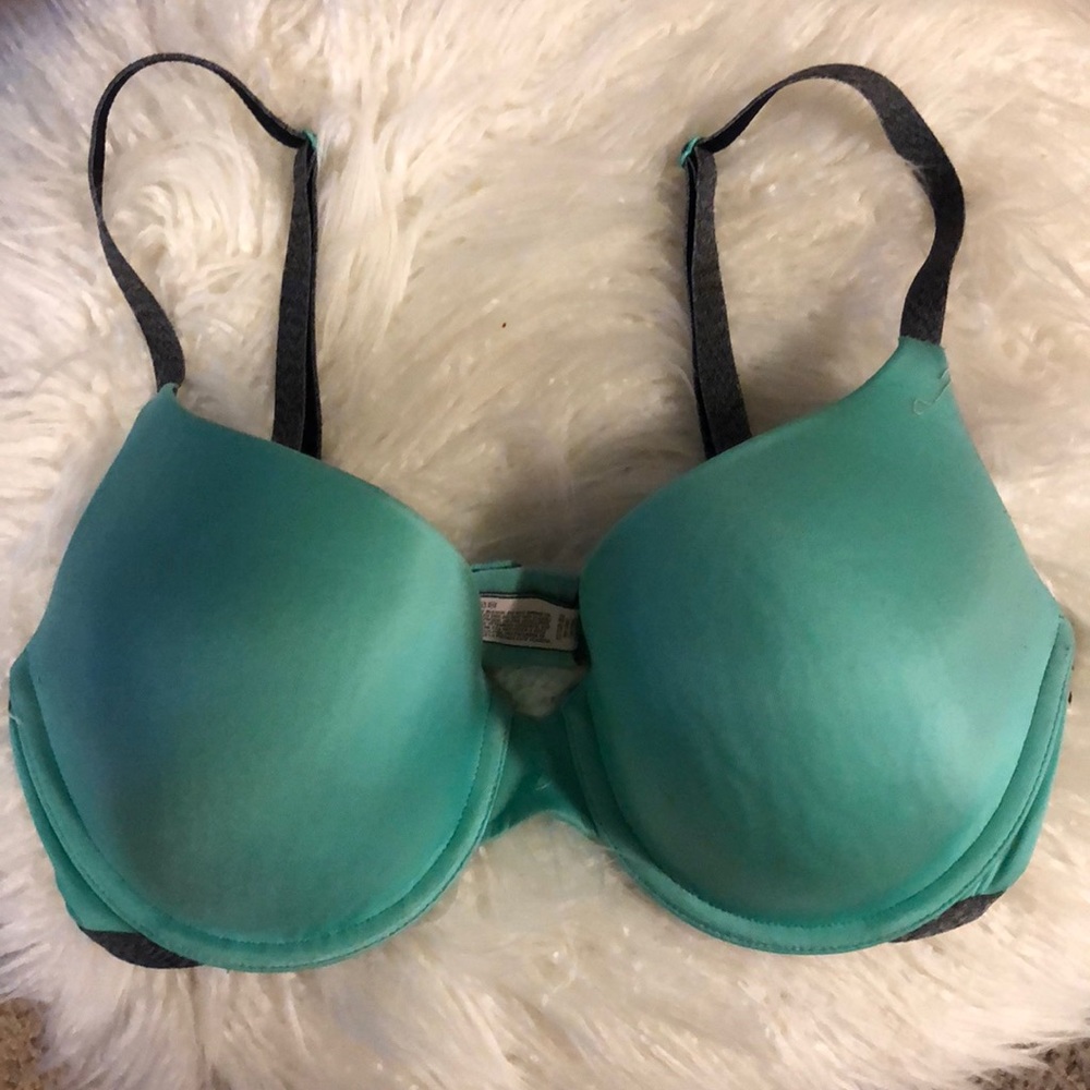 Victoria Secret T shirt bra